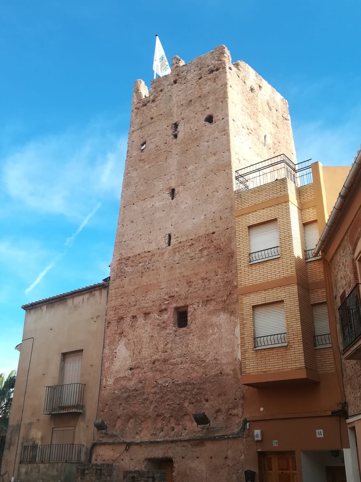 You are currently viewing Serra acaba la restauració exterior de la Torre del Senyor