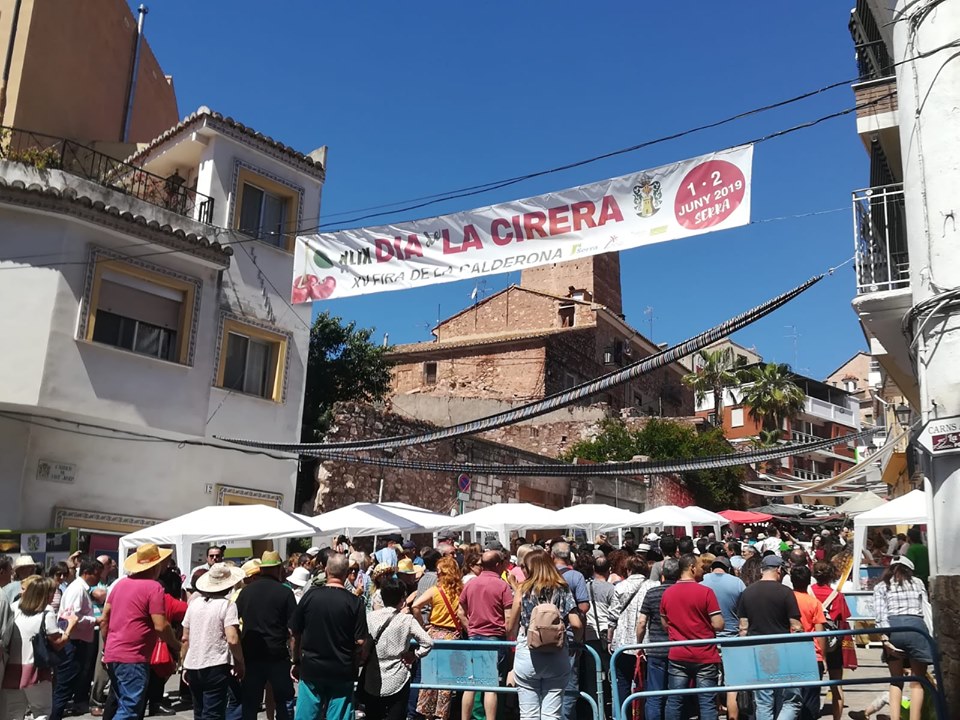 En este momento estás viendo La Fira de la Calderona-Dia de la Cirera ya es fiesta de interés turístico autonómico