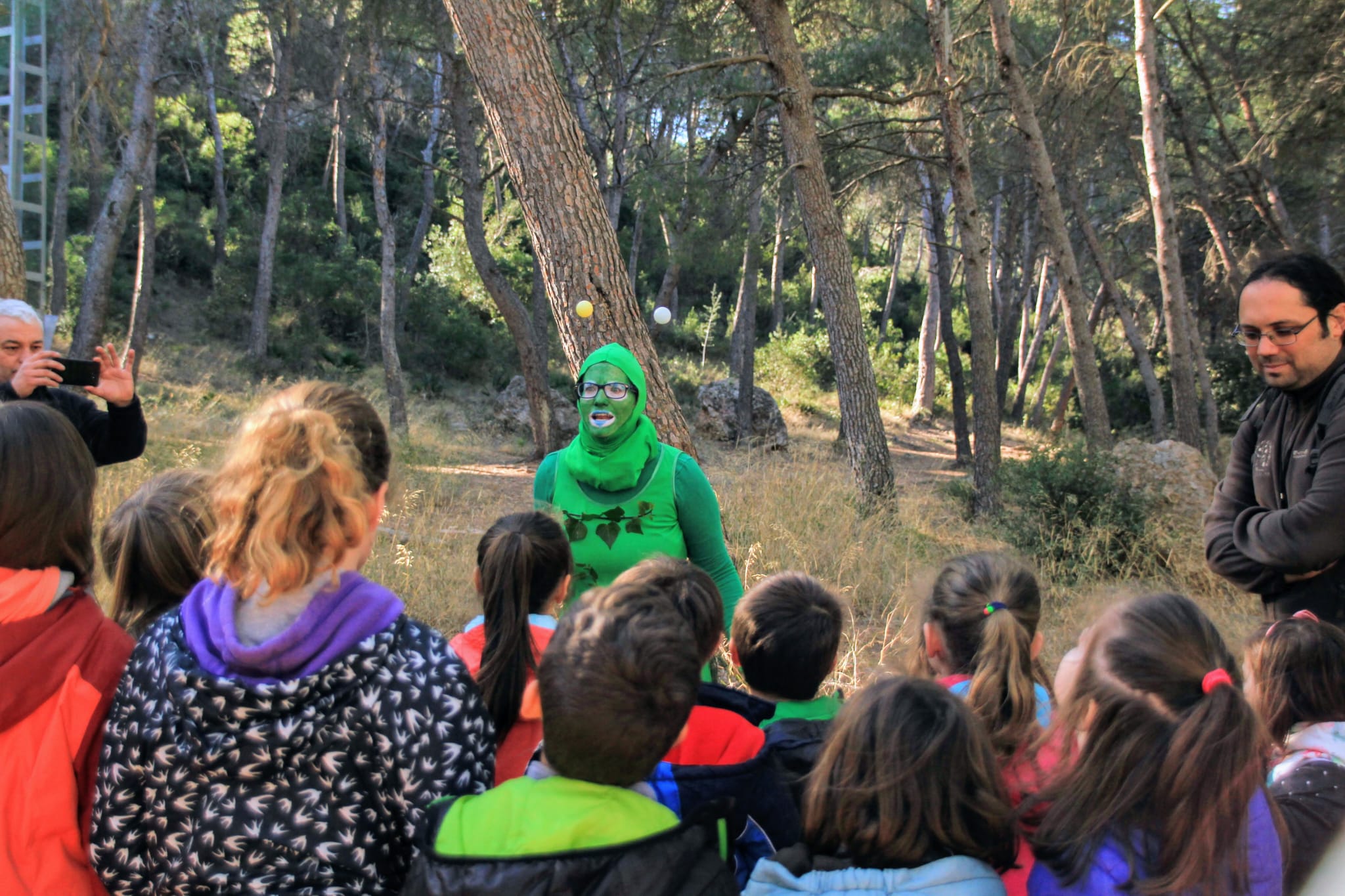 En este momento estás viendo Ruta teatralizada «Descubre la planta mágica de Sángana»