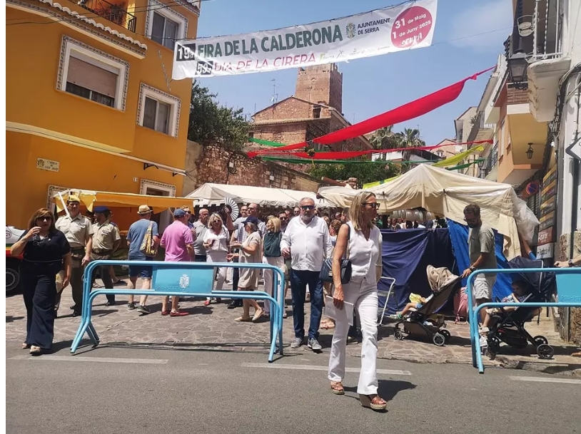 You are currently viewing Serra celebra amb èxit la 19a Fira de la Calderona i el 53é Dia de la Cirera