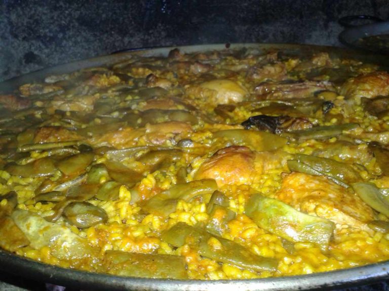 Paella gastronomia de Serra