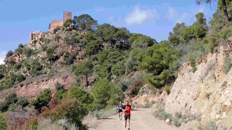 Marató ruta del castell a Serra